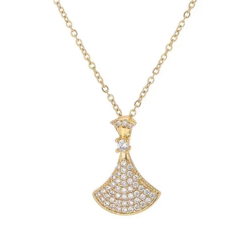 18K Gold Plated Natural Zircon Inlay Fan Pendant Necklace - Picture 4 of 4
